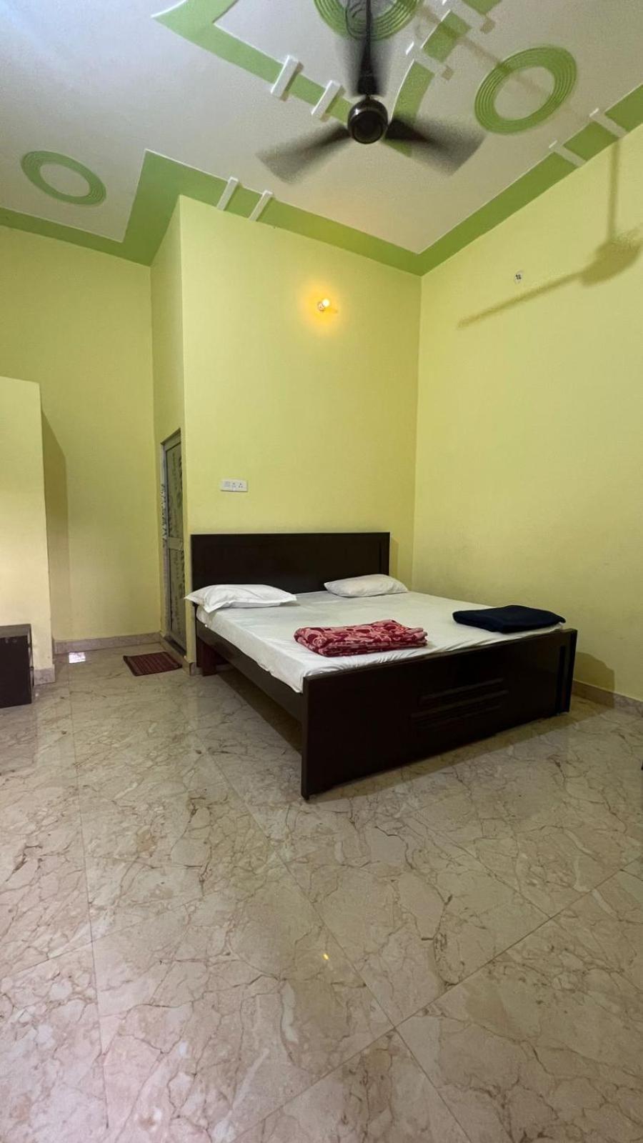 Hotel Vijay Palace Ayodhya Kültér fotó